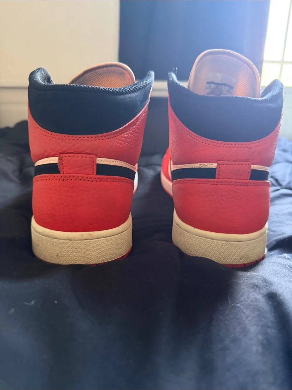 Nike Air Jordan 1